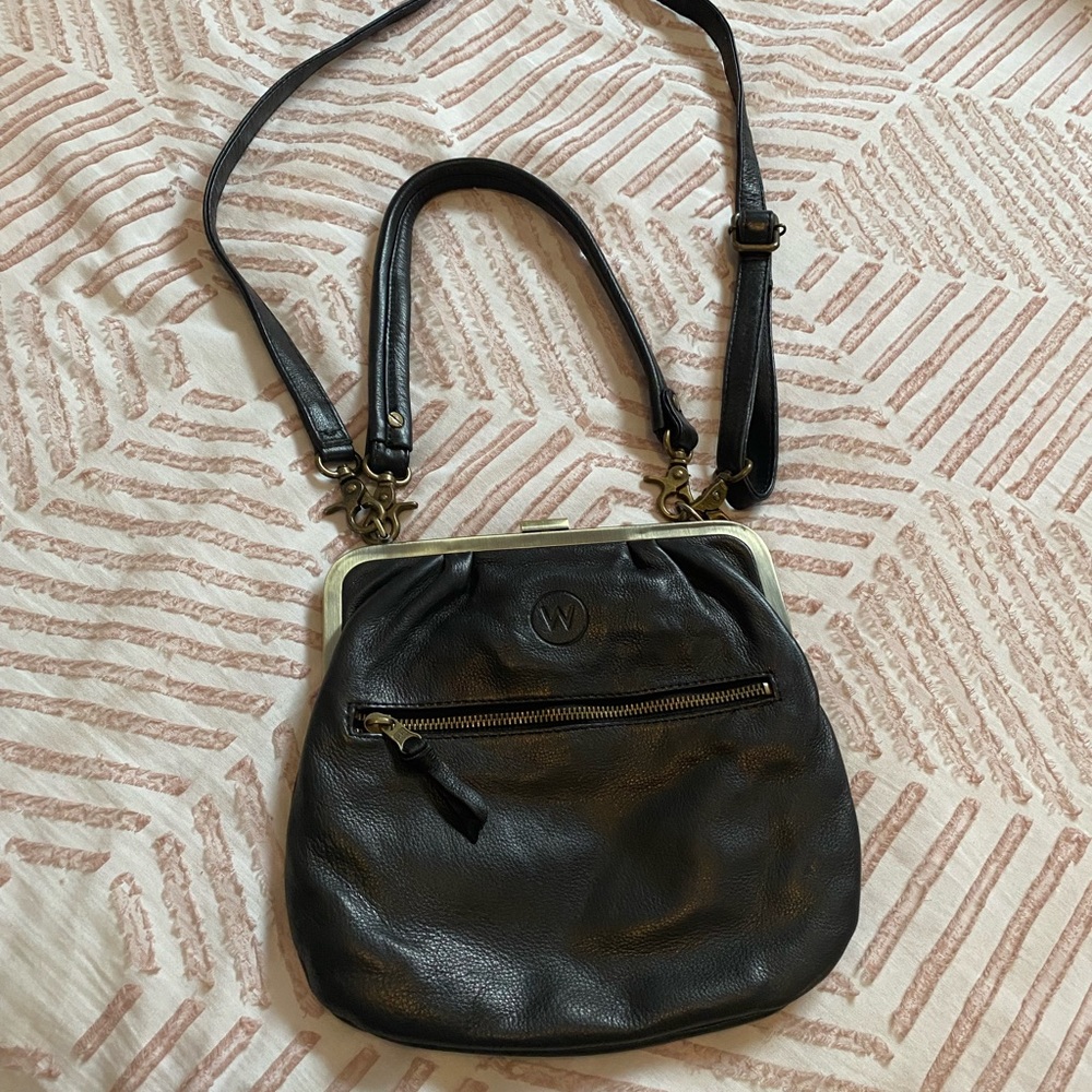 Black wanderers versailles evening crossbody